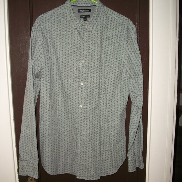 Banana Republic Other - BANANA REPUBLIC Men's Long Sleeve CAMDEN FIT Paisley Size LARGE